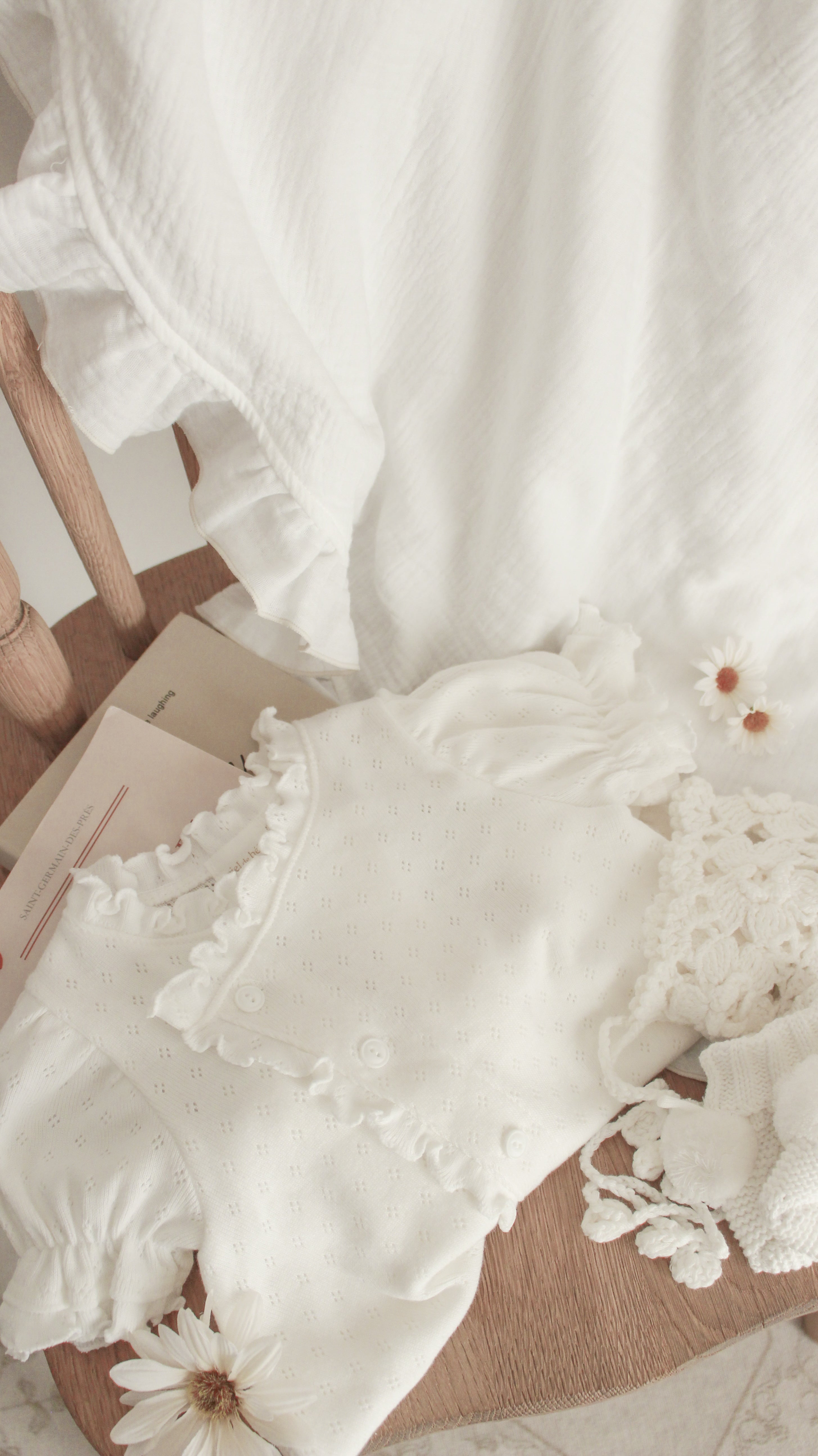 bébé / (半袖) whipped frill suit – ciel de bébé