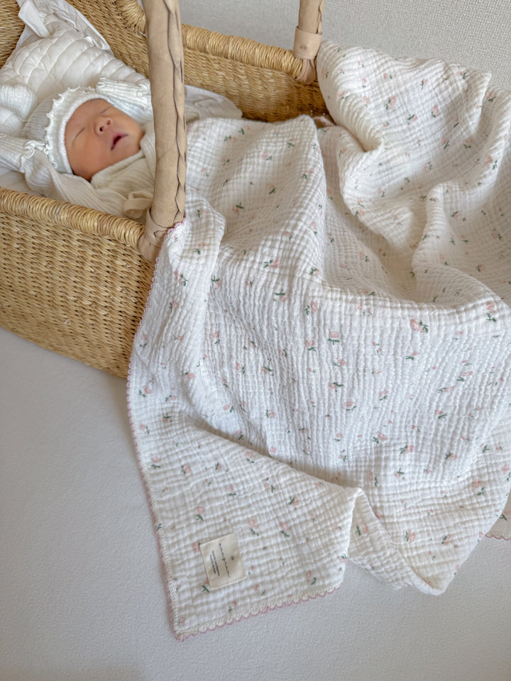 1gram  / WooWoo Floral Gauze Blanket