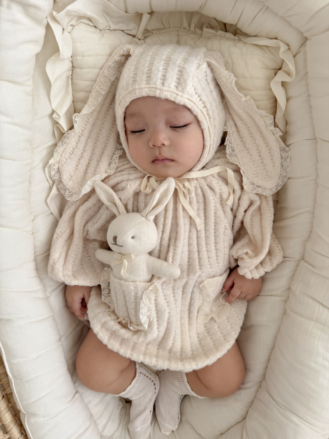 【11/28 ivory/cream S再入荷】 monbebe / Knit bonbon suit(bonnet set)