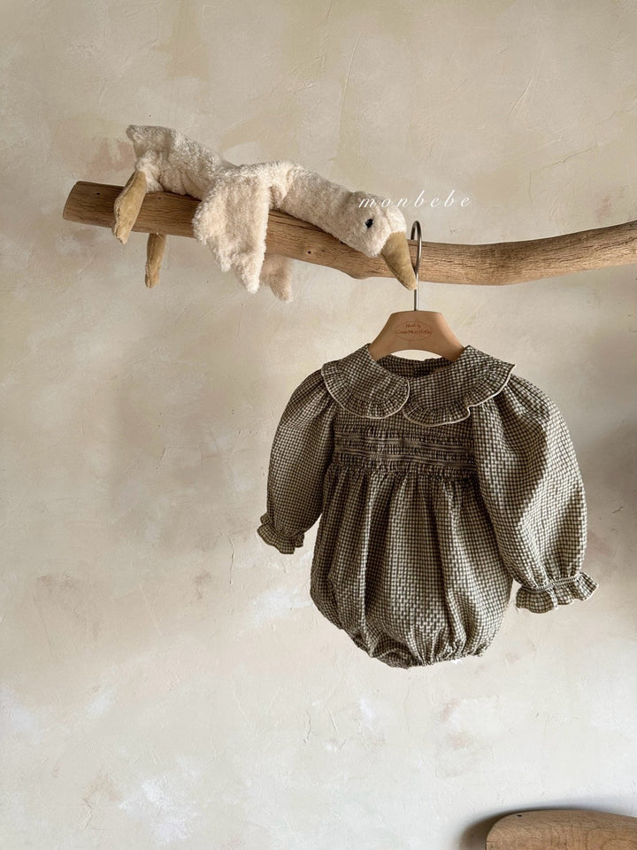 monbebe / Autumn Zimmer frill suit
