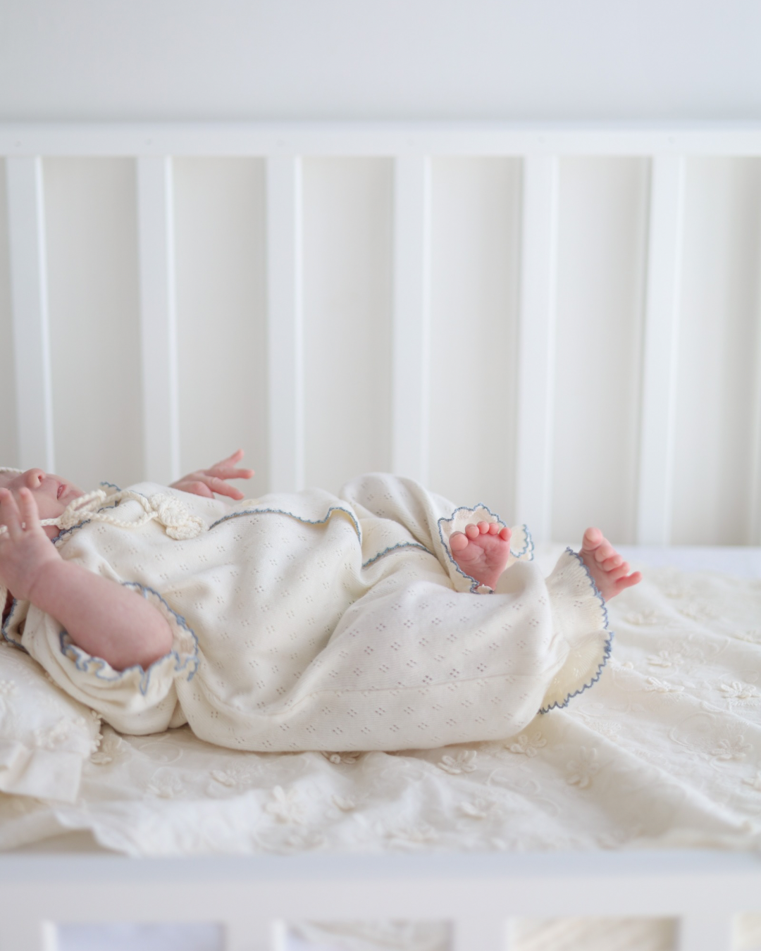 【予約】bébé / (半袖) hana picot lace suit