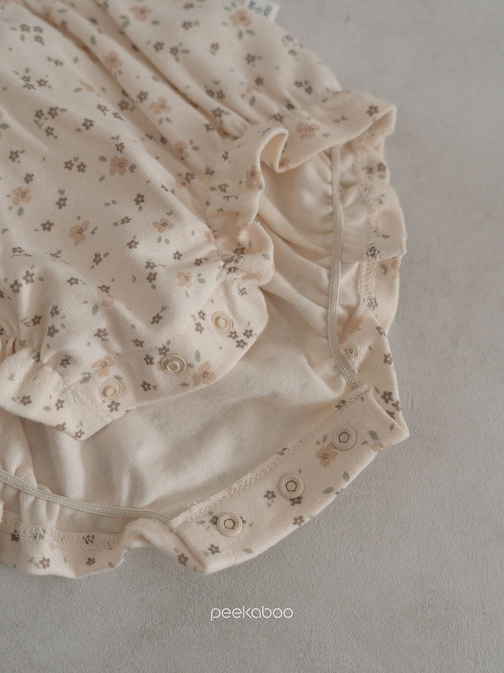 peekaboo  / Bella baby suit