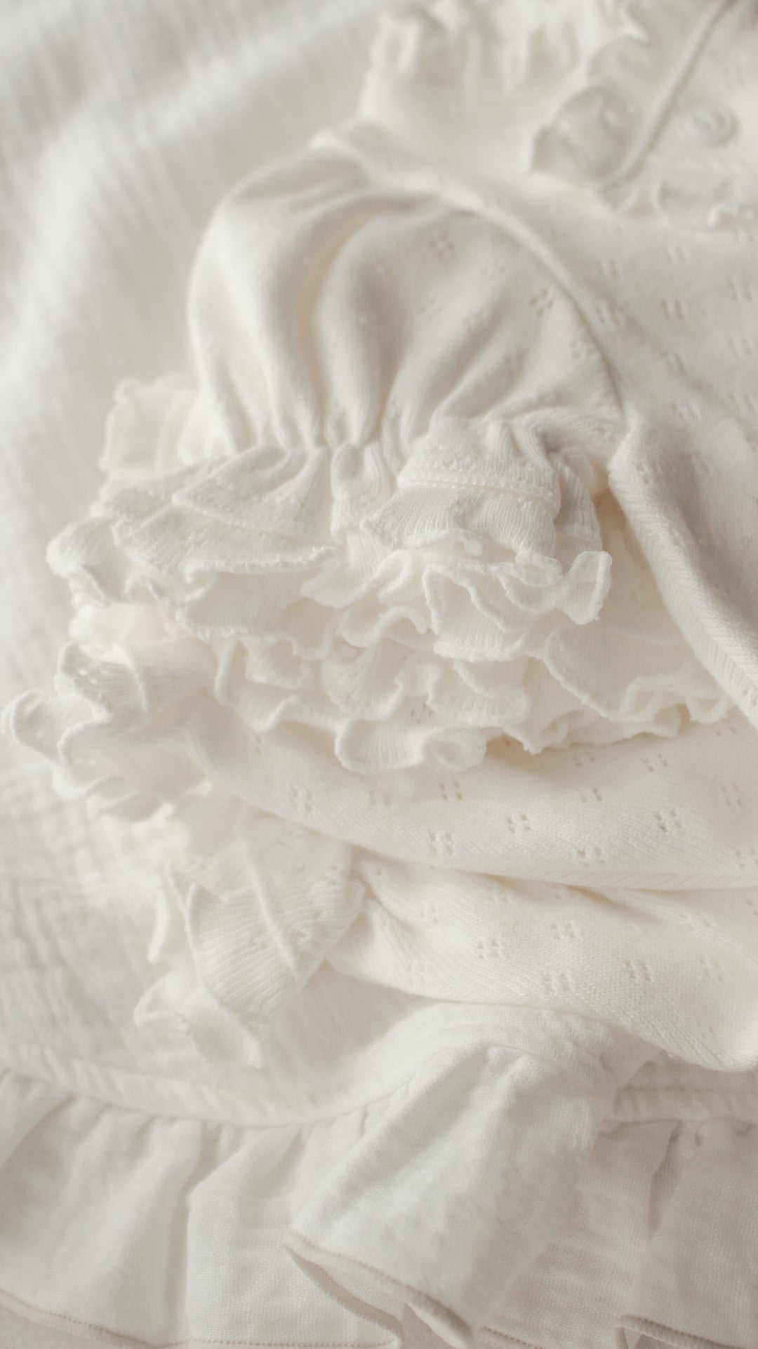 【2026夏新作】bébé / (半袖) whipped frill suit