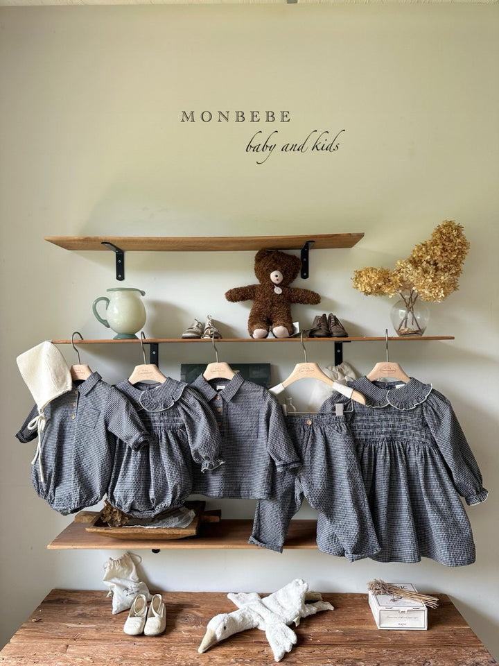 monbebe / Autumn Zimmer frill suit