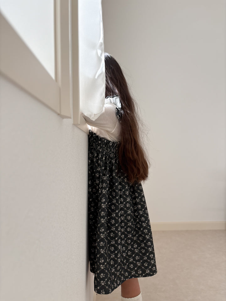 monbebe / Corduroy Frill Dress