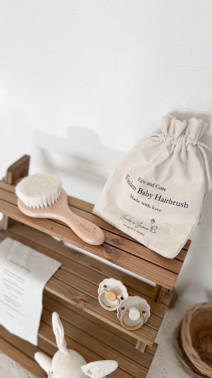 Jack o Juno / Wooden Baby Hairbrush