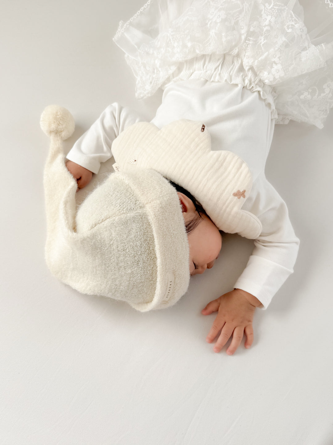 【11/28発売開始】monbebe / Santa hat