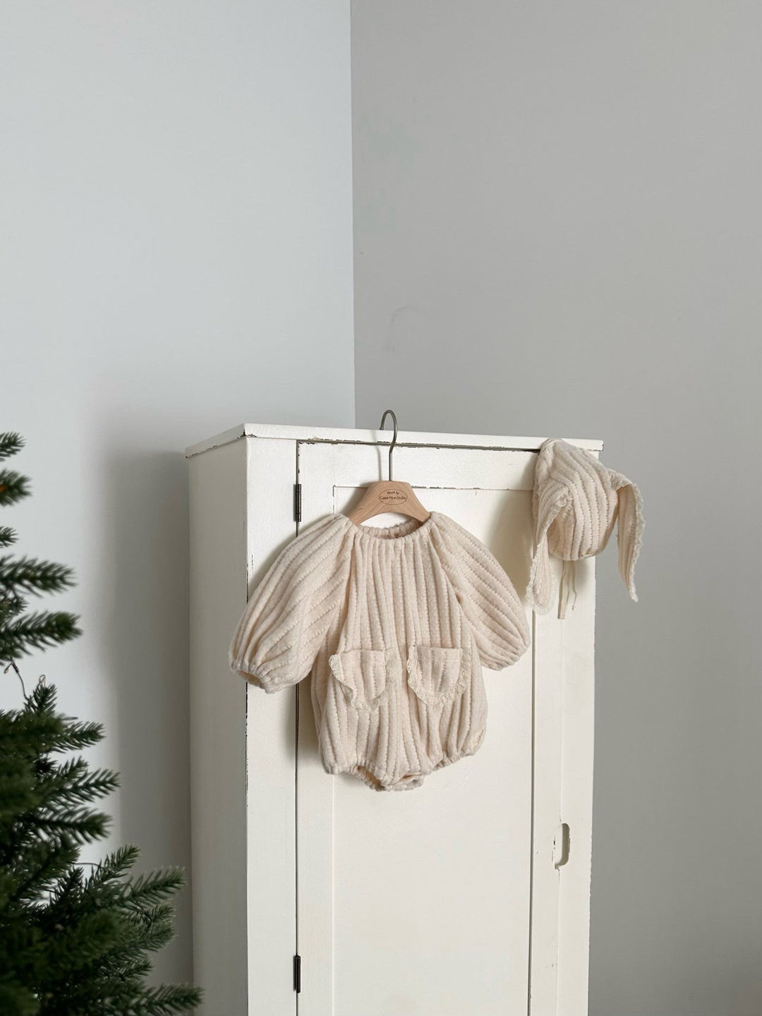 【11/28 ivory/cream S再入荷】 monbebe / Knit bonbon suit(bonnet set)