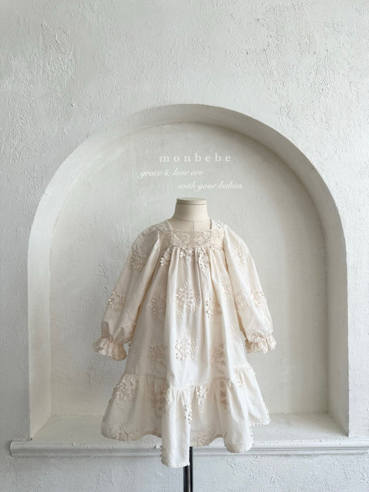 monbebe フラワーコットンワンピース　親子セット 2026春新作】monbebe / Flora Vintage Dress (kids) – ciel de bébé