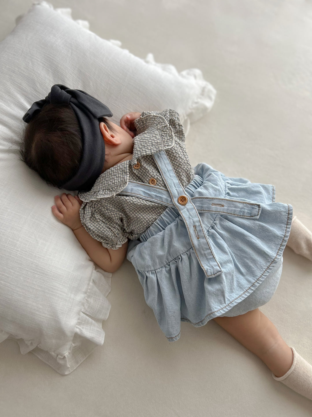 monbebe / Icing denim suspender skirt