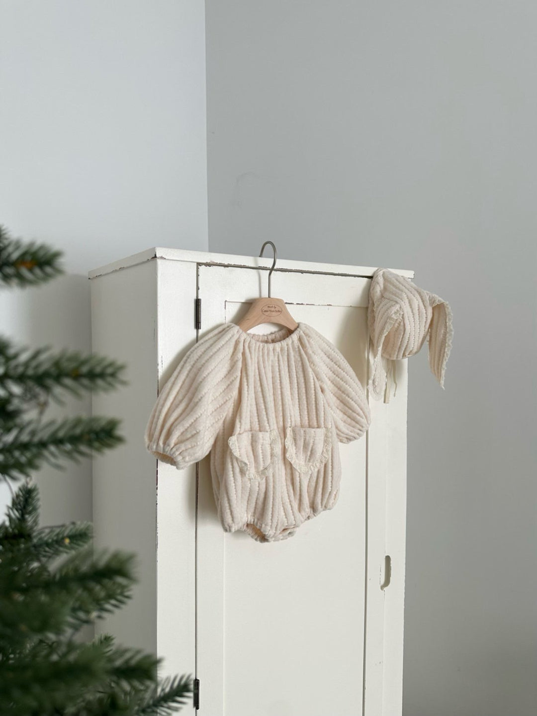 【11/28 ivory/cream S再入荷】 monbebe / Knit bonbon suit(bonnet set)