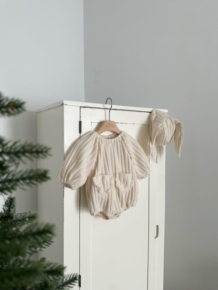 【11/28 ivory/cream S再入荷】 monbebe / Knit bonbon suit(bonnet set)