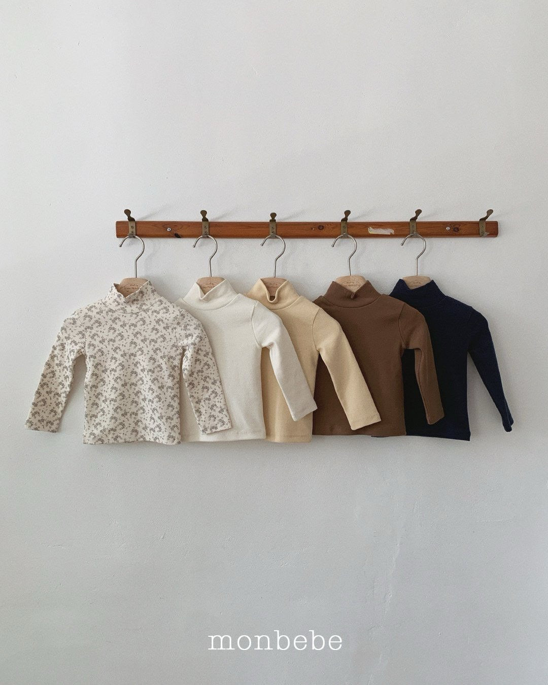 monbebe / MBB Turtleneck Top
