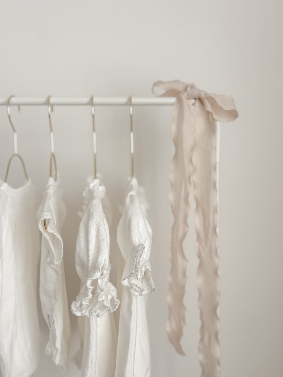 【2026夏新作】bébé / (半袖) whipped frill suit