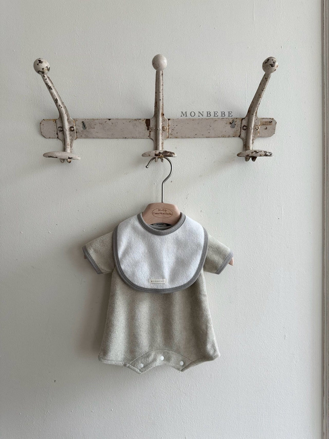 monbebe /  terry bebe bib