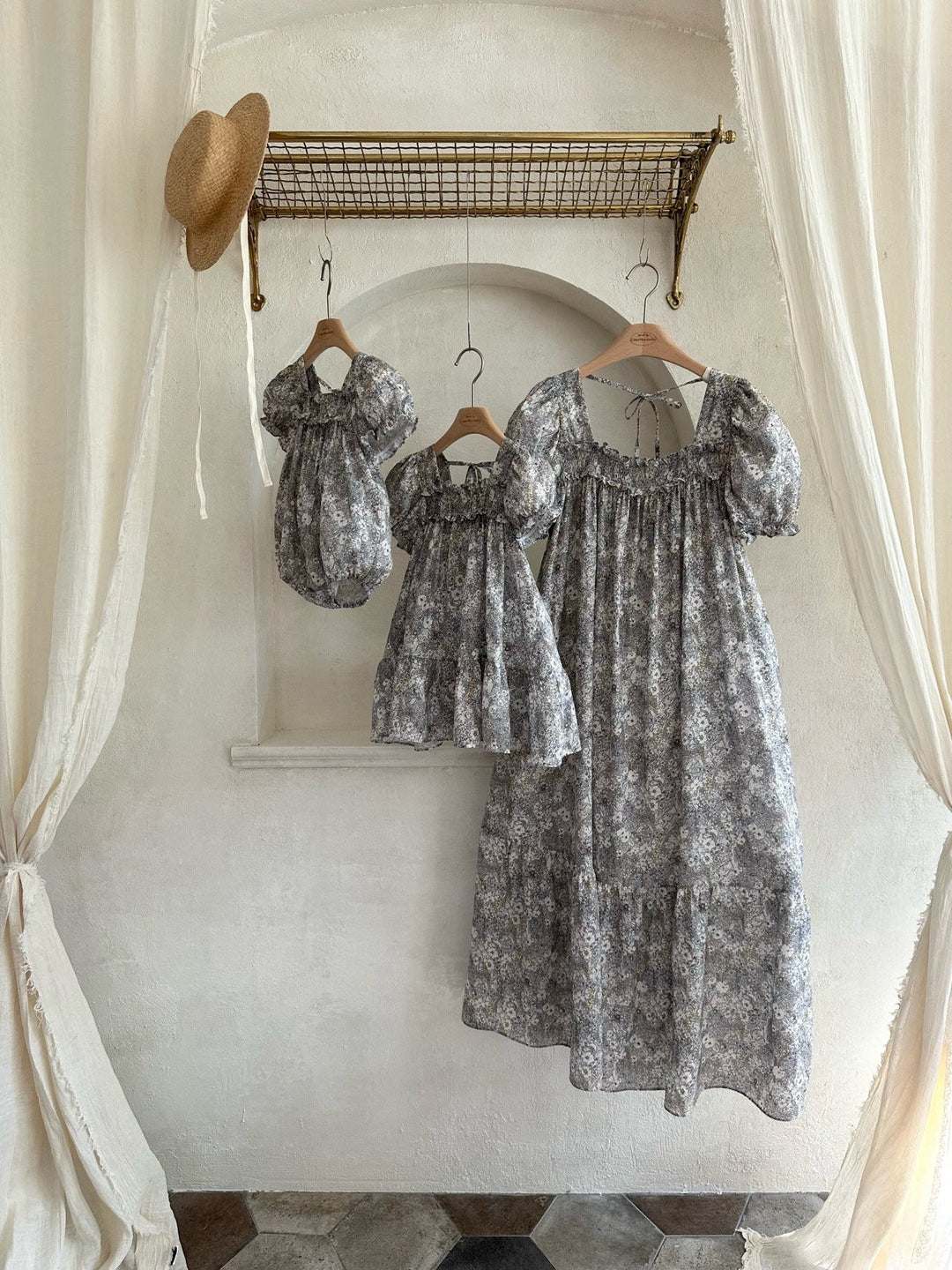 【予約】 monbebe / Hazy Flower Dress   (mom)