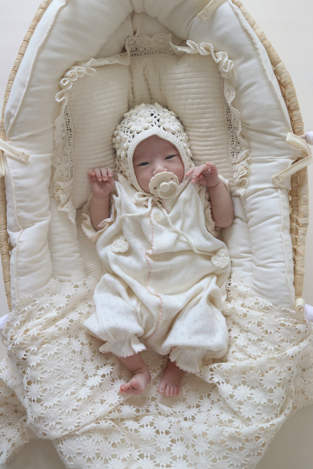 【予約】bébé / (半袖) hana picot lace suit
