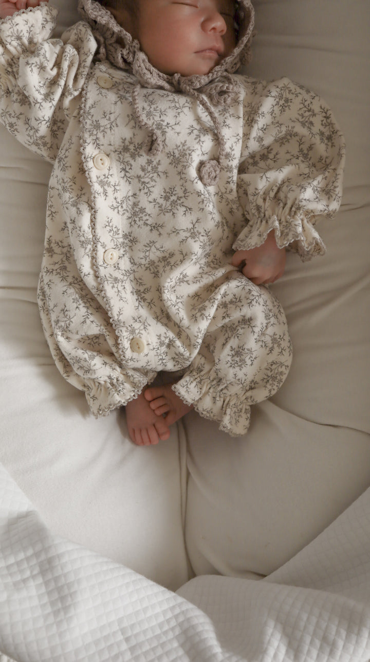 【即納】monbebe / Petite Floral Glory Suit