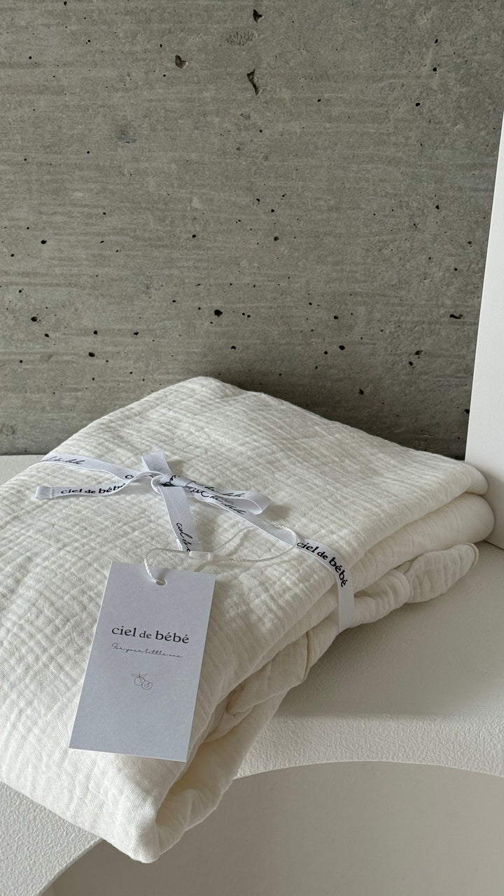 【即納】bébé / Luna Round Frill Blanket (コットン100%)