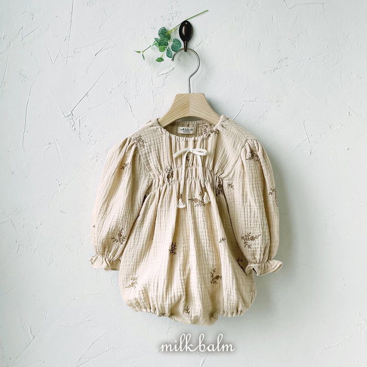 milkbalm/ Riley suit