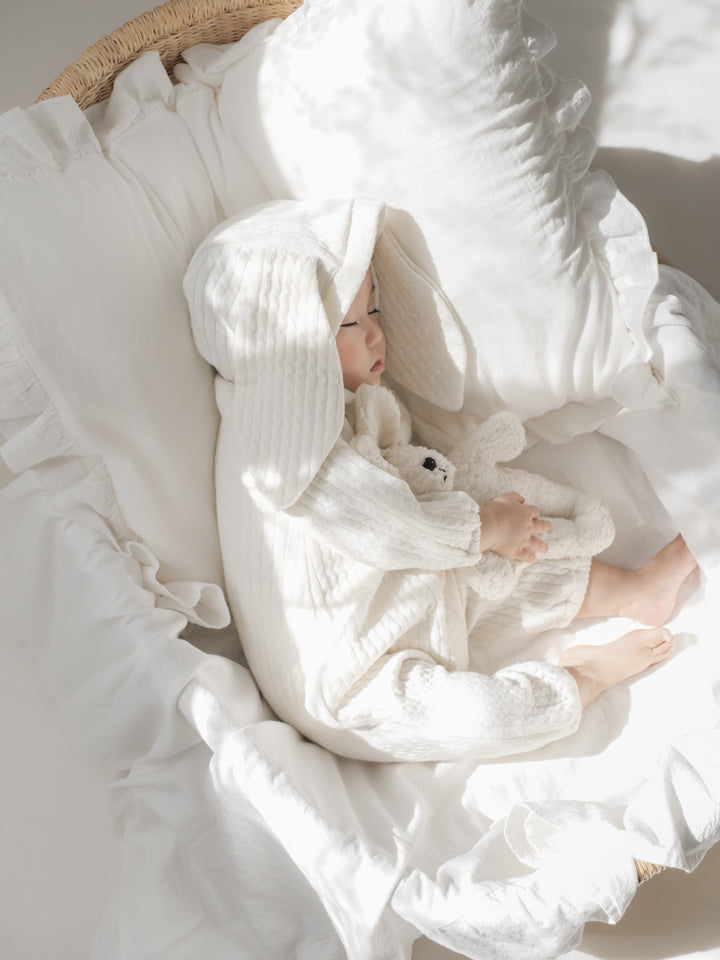 【新作:10/27以降発送】 monbebe / Bunny knit suit