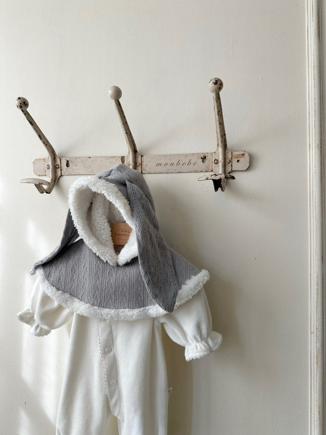 【新作:12/5発売】monbebe / Bunny Cape