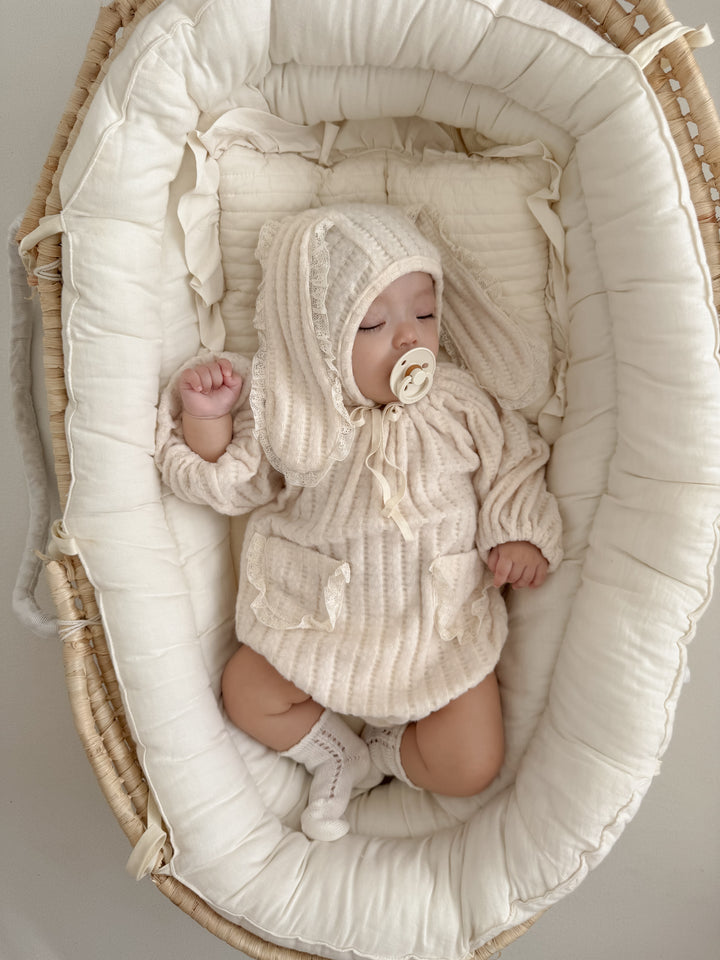 【11/28 ivory/cream S再入荷】 monbebe / Knit bonbon suit(bonnet set)