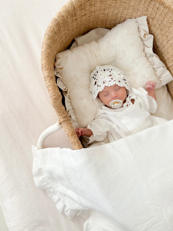 monbebe / Mary Rose Handmade Bonnet