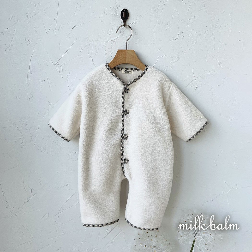 milkbalm/ Bubble suit