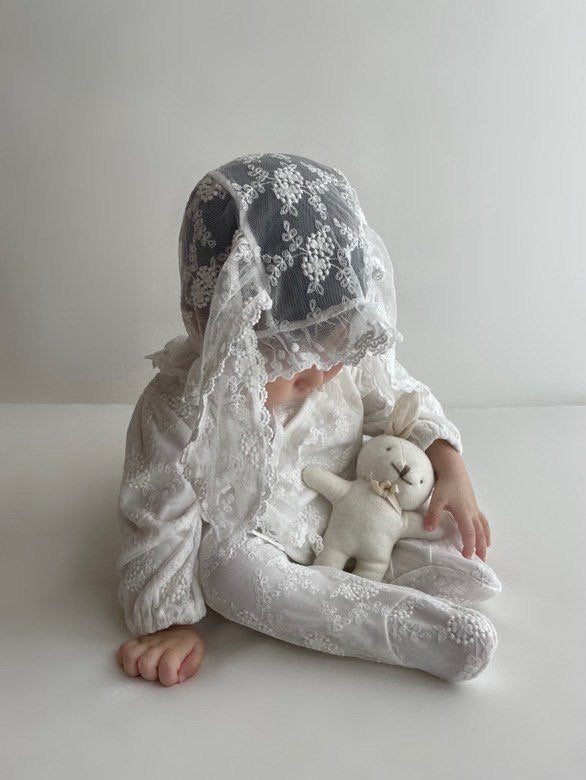 monbebe / Lace bunny bonnet