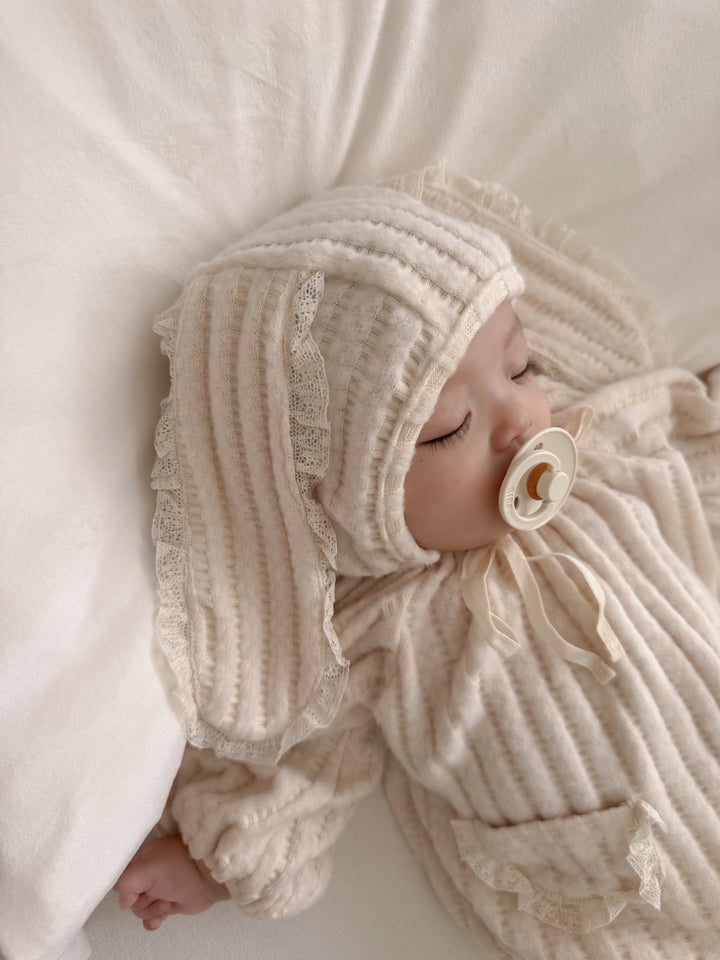 【11/28 ivory/cream S再入荷】 monbebe / Knit bonbon suit(bonnet set)