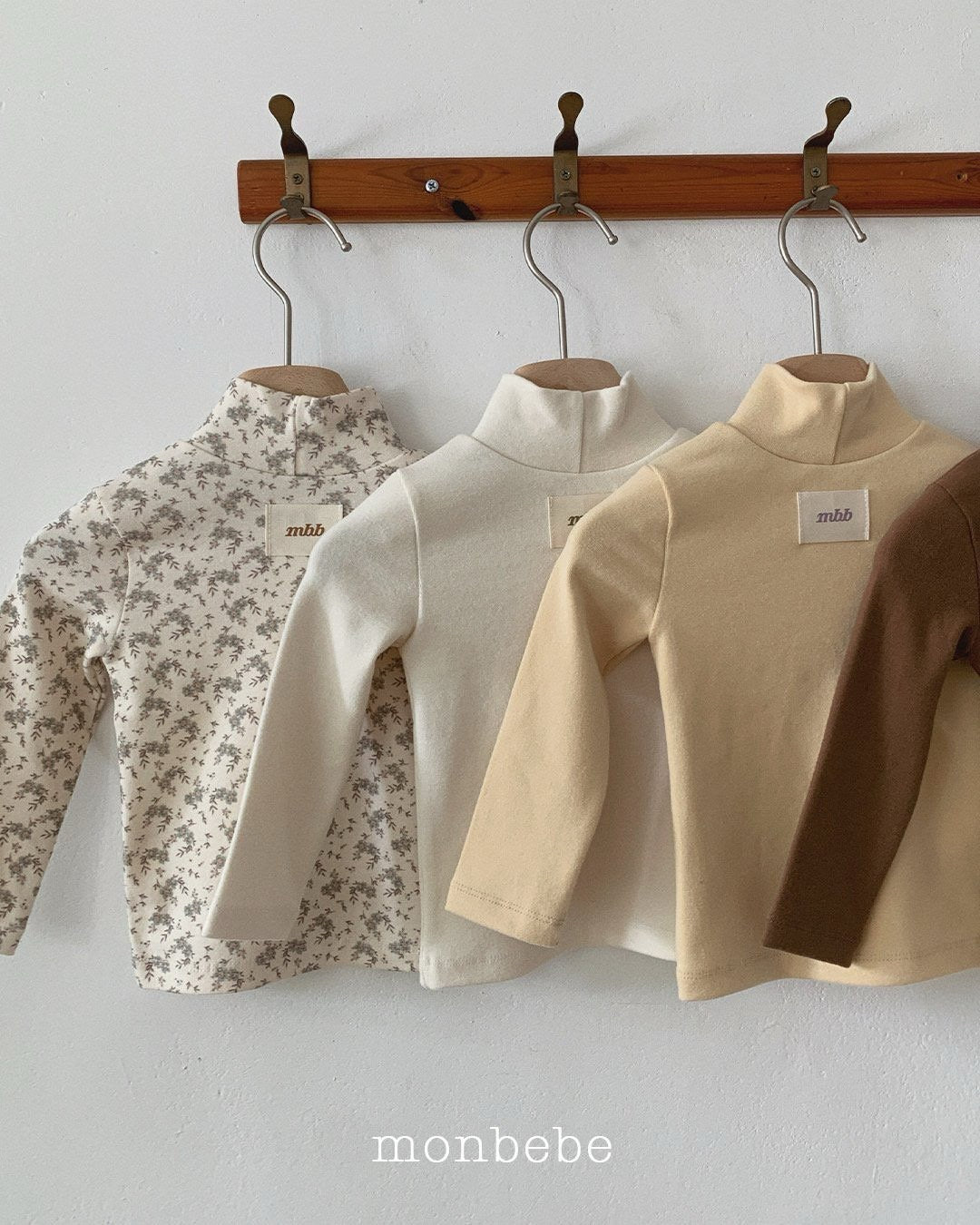 monbebe / MBB Turtleneck Top