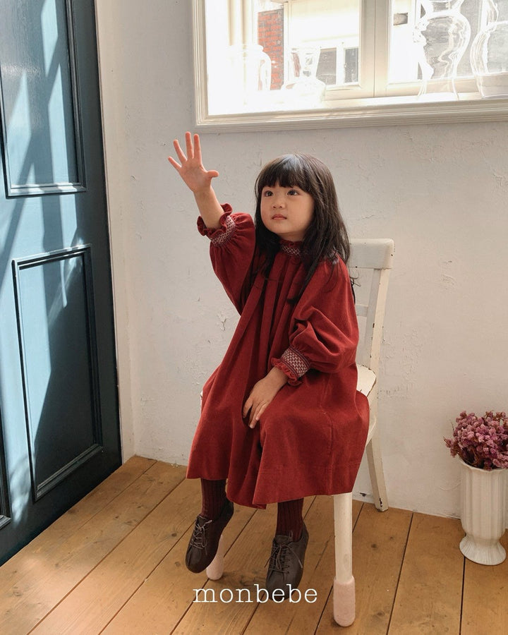 monbebe / Corduroy Smock Dress