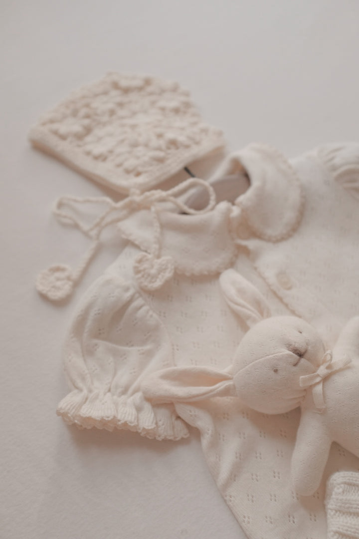 【予約】bébé / (半袖) hana picot lace suit