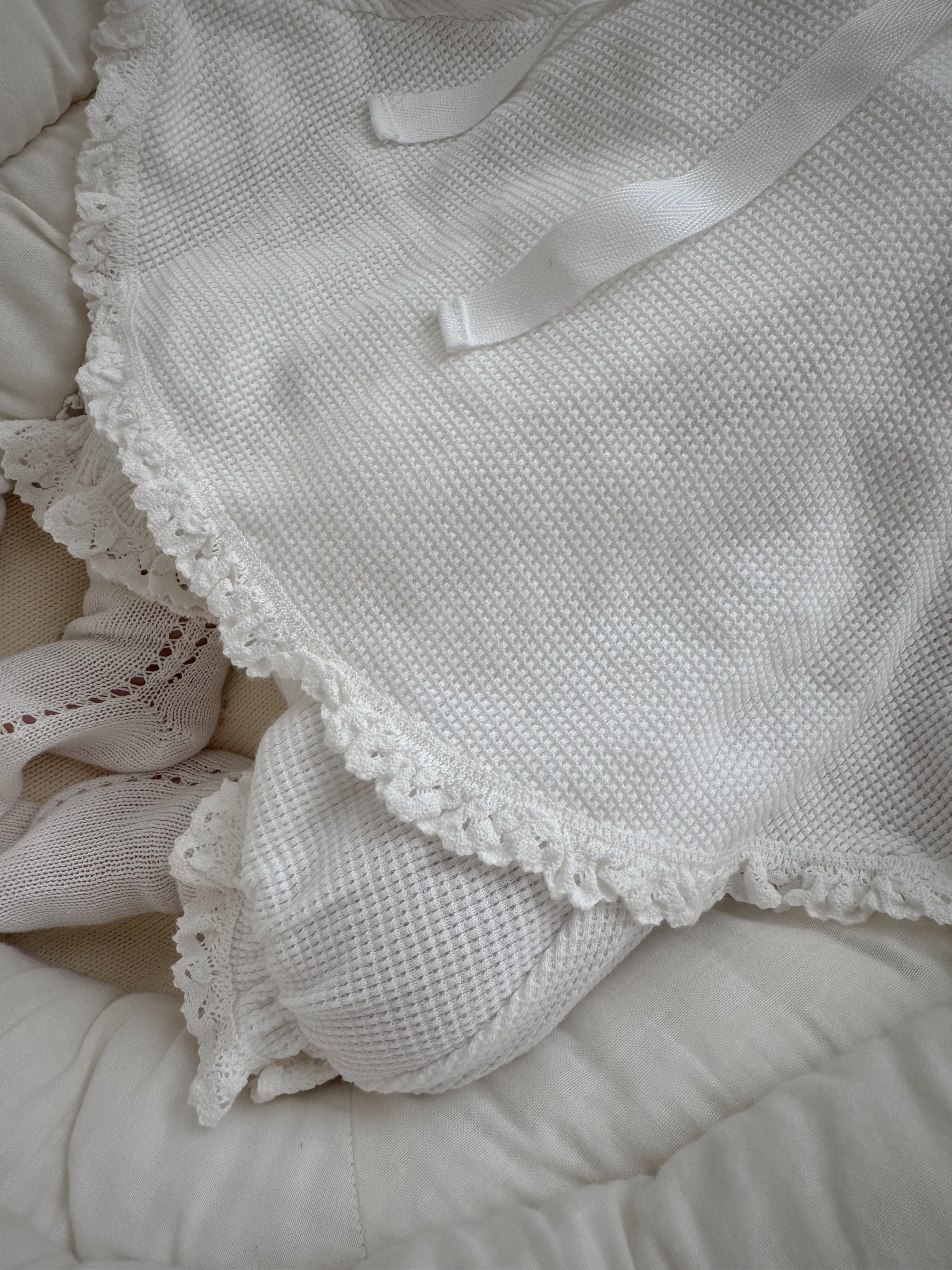 即納】monbebe / waffle frill poncho – ciel de bébé