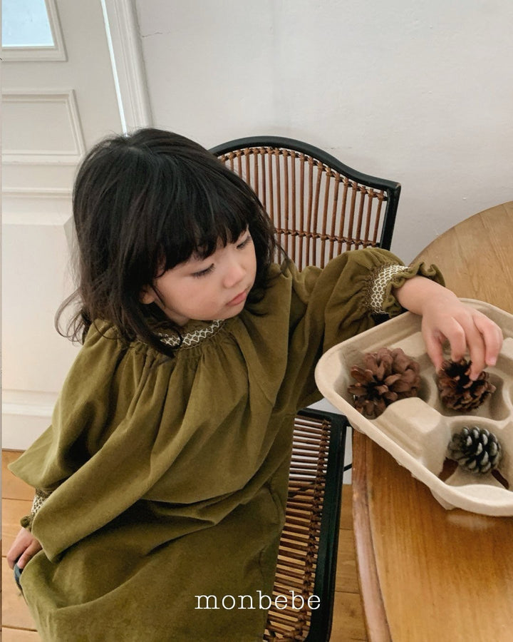 monbebe / Corduroy Smock Dress