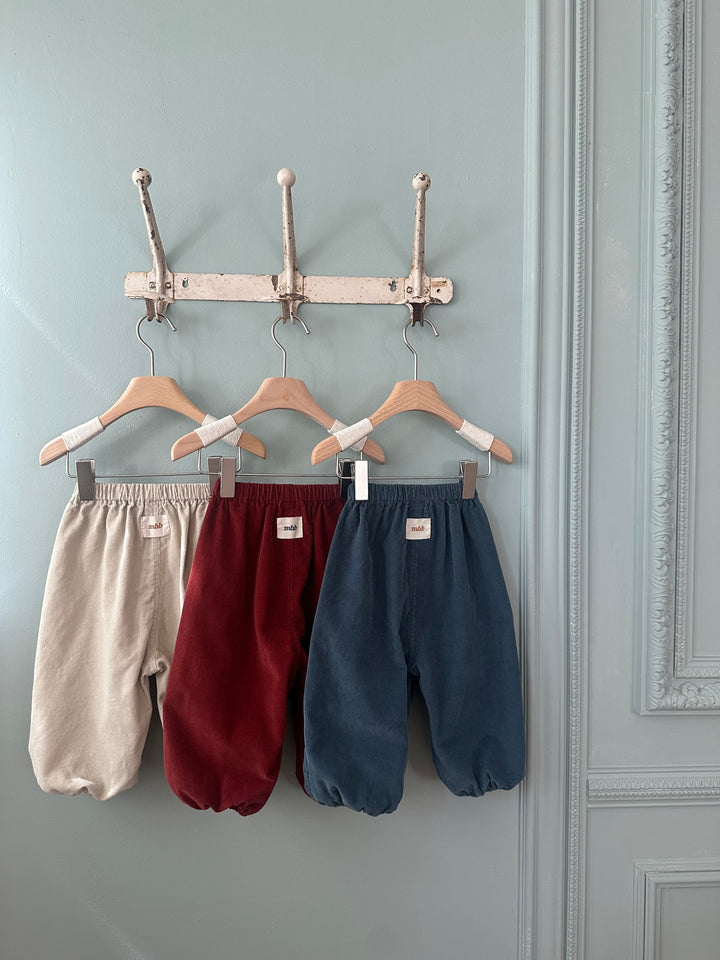 monbebe / embroidery pants