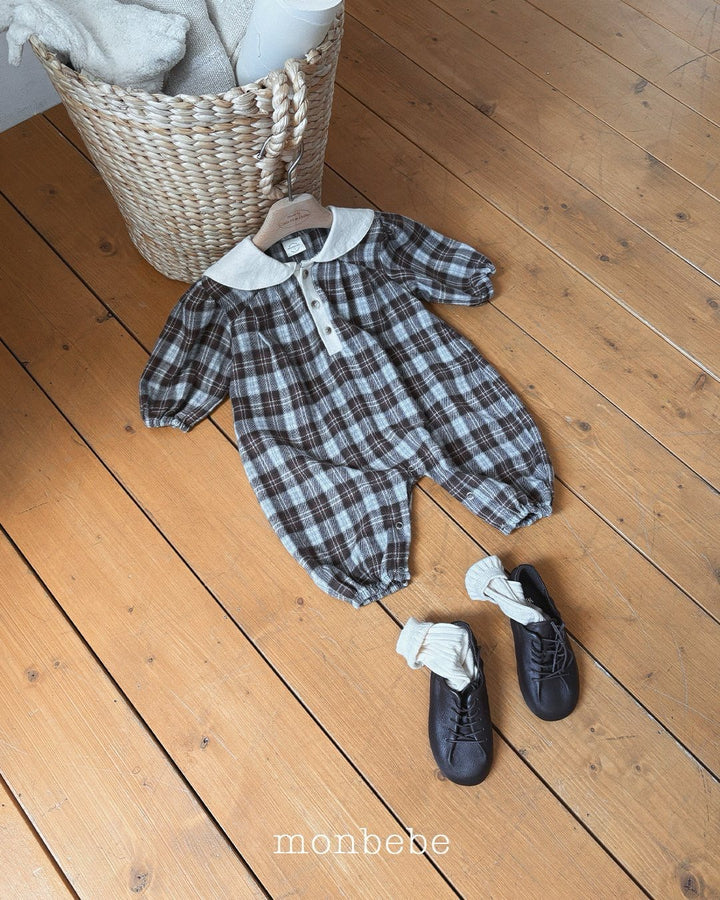monbebe / Lovey Check Suit