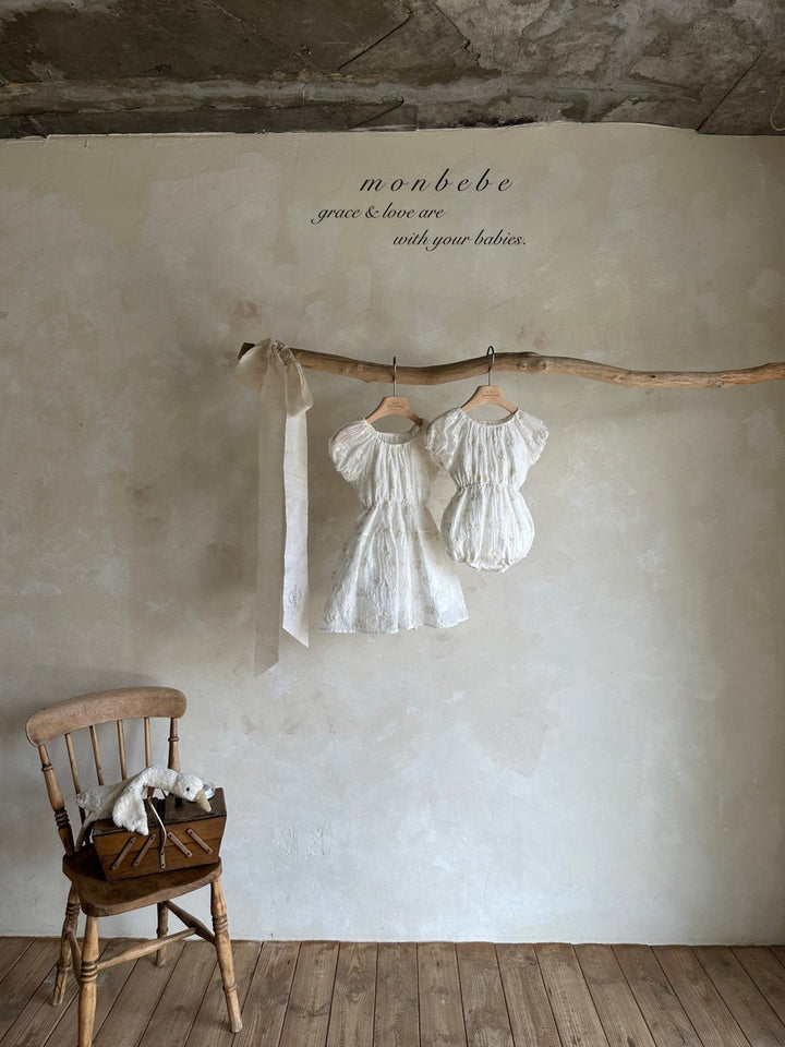 monbebe / Poponia dress