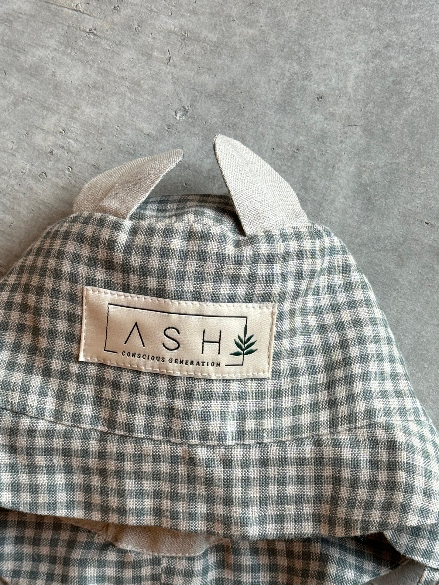 ASH Generation /  bear hat (straight / basil gingham)