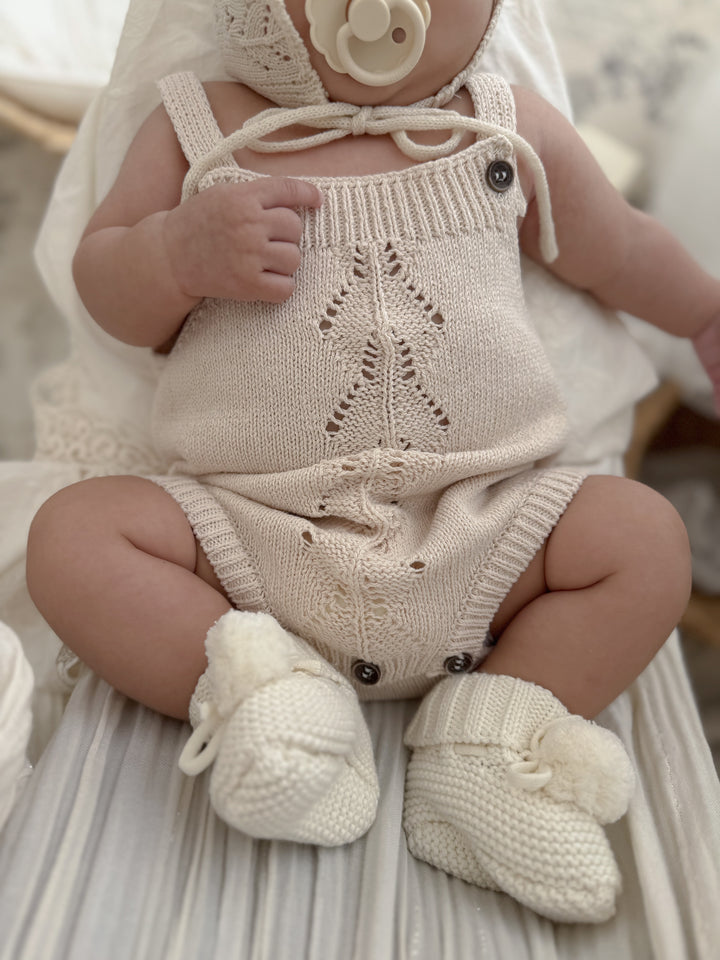 bébé / knit pompom shoes