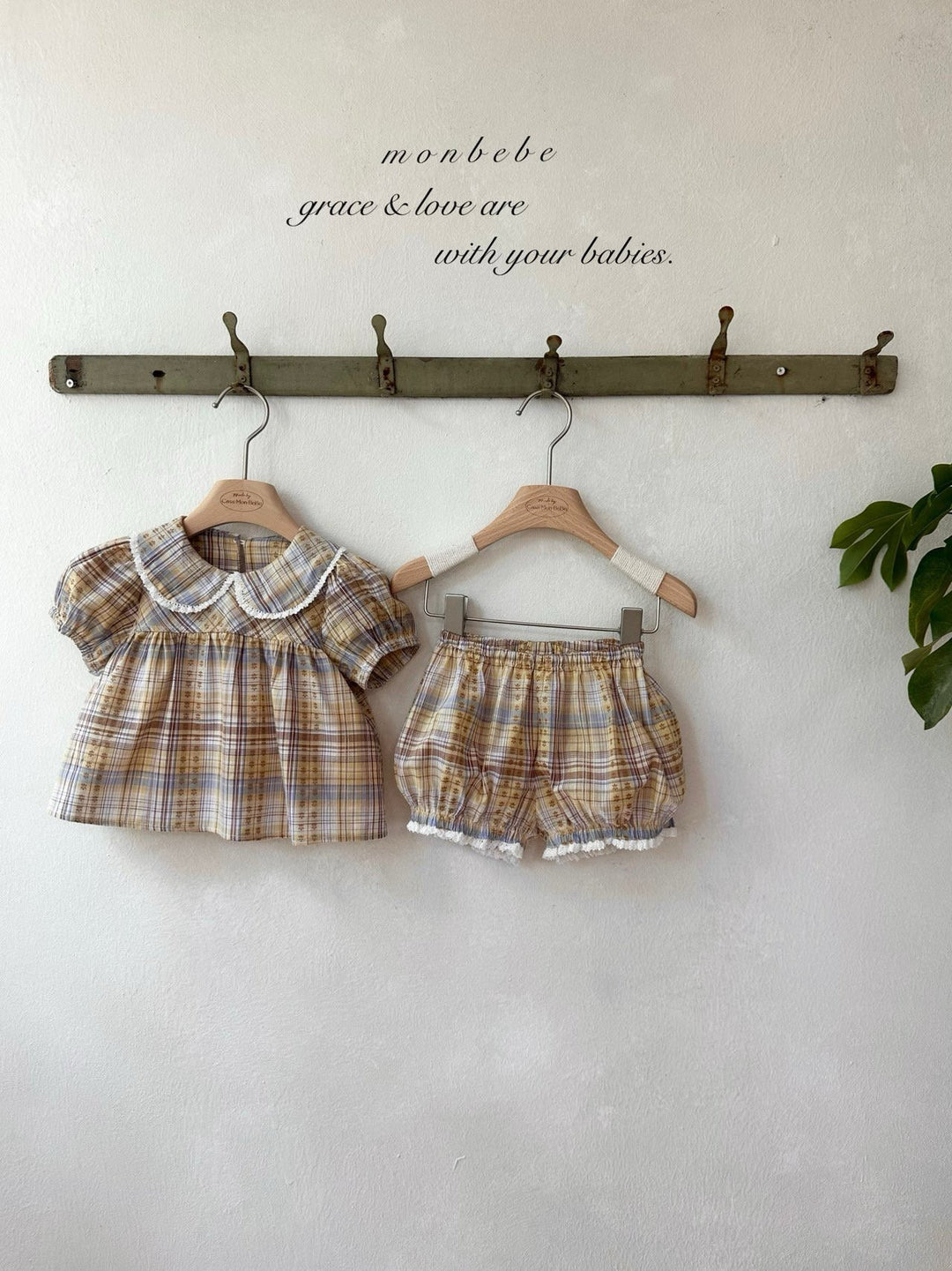 【予約】monbebe / Check Peony Balloon Shorts