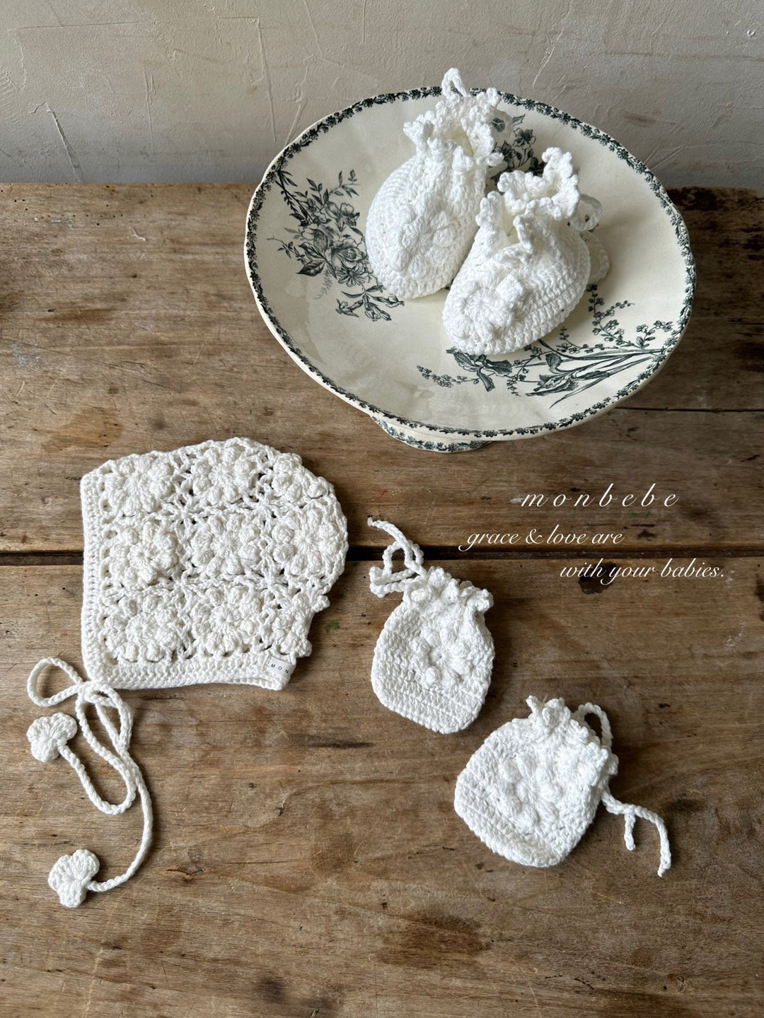 monbebe / handmade mittens