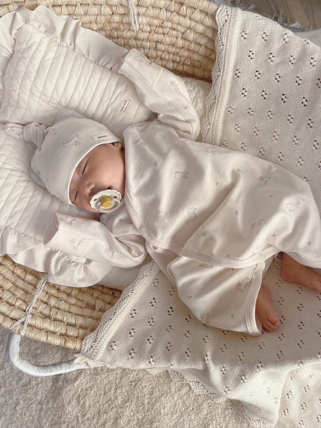 peekaboo / lapin newborn suit set – ciel de bébé