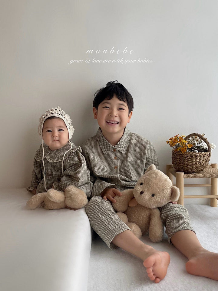 monbebe / Autumn Zimmer frill suit