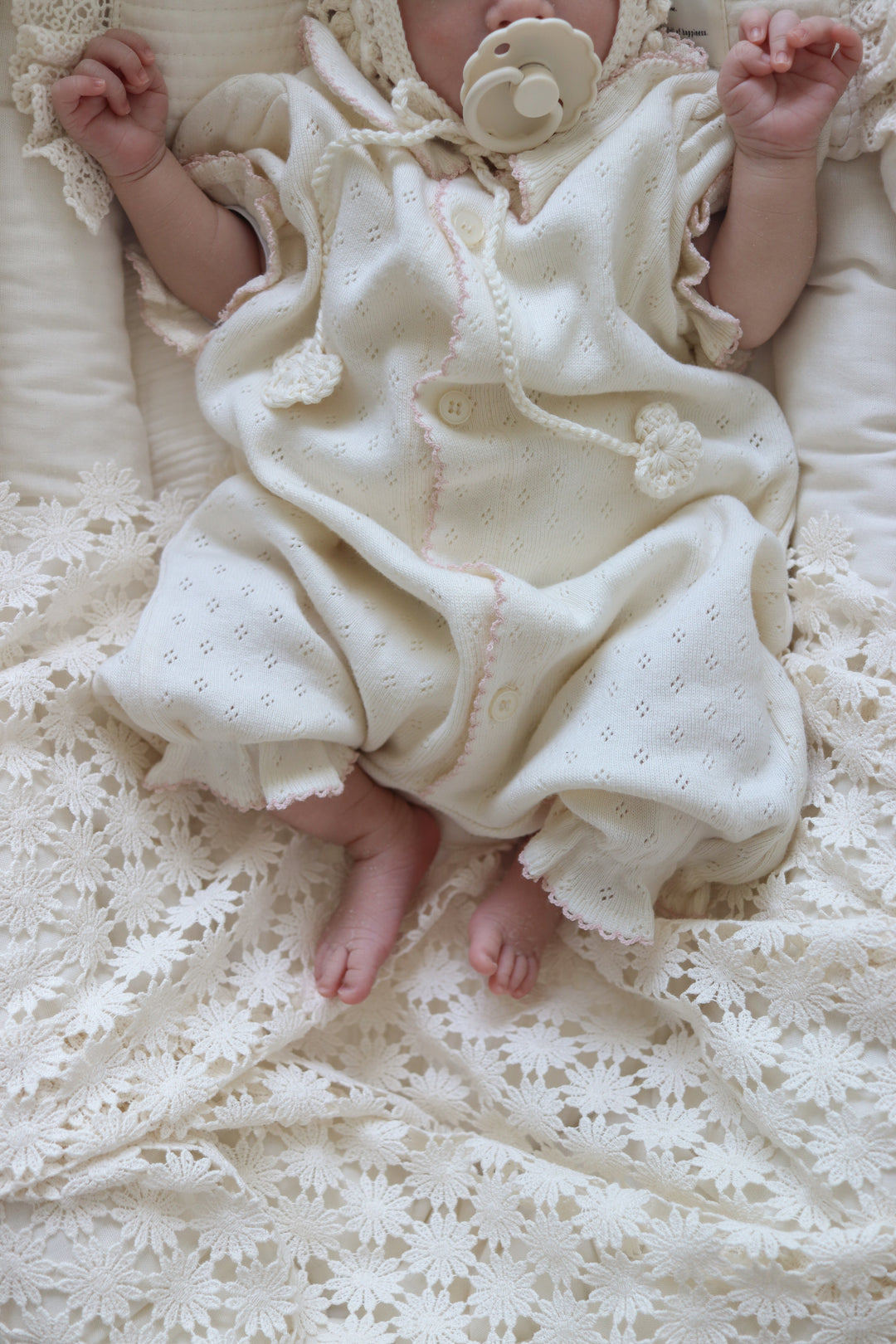 【予約】bébé / (半袖) hana picot lace suit