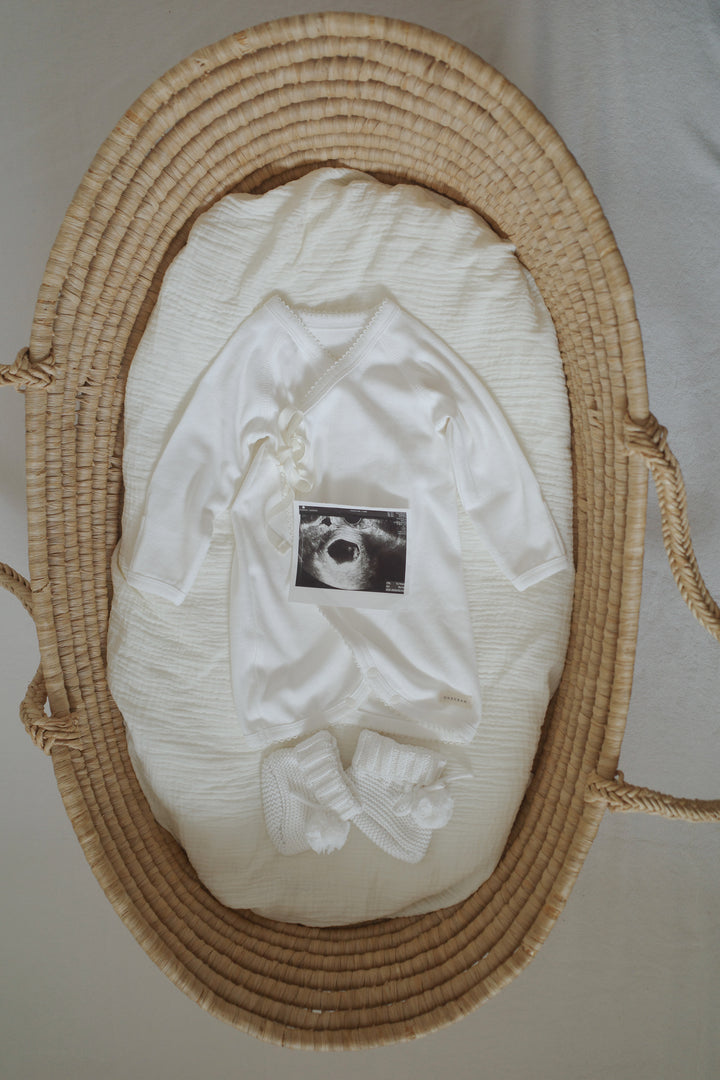 【即納】1gram  / Smile baby suit