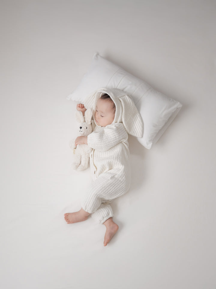 【新作:10/27以降発送】 monbebe / Bunny knit suit