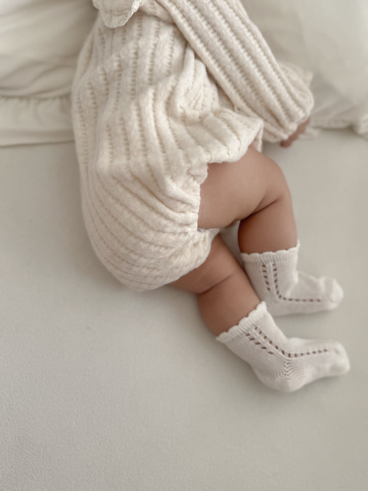 【11/28 ivory/cream S再入荷】 monbebe / Knit bonbon suit(bonnet set)