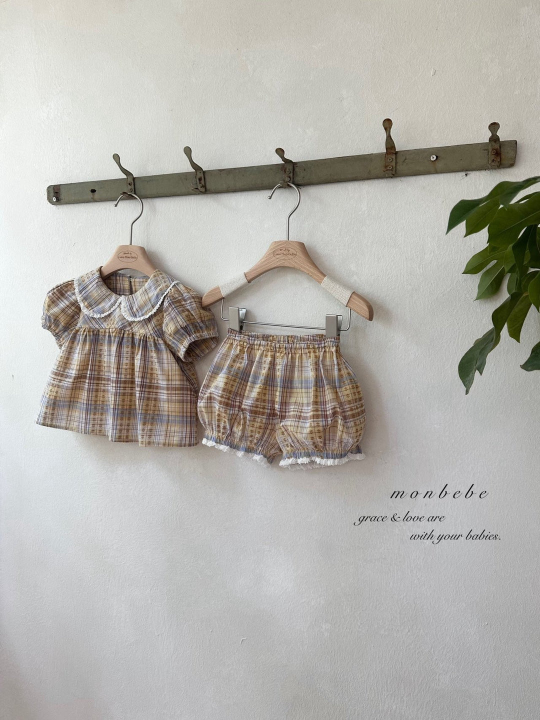 【予約】monbebe / Check Peony Blouse